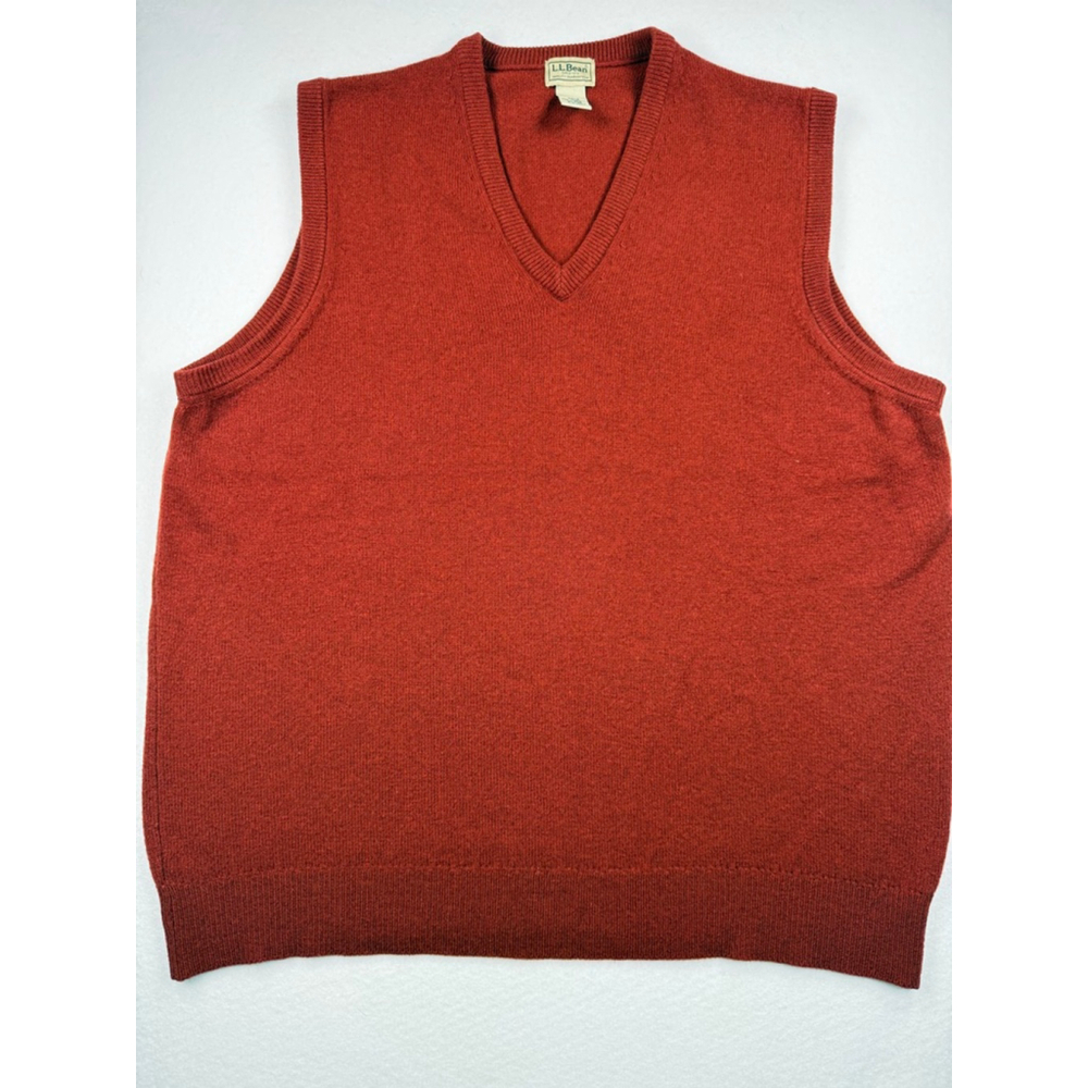 L.L. Bean Men’s Lambswool Sweater Vest – XL – Brick Red